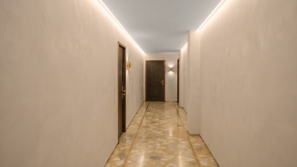 Level 2 corridor: next zone on the route